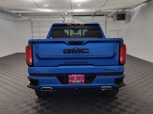 Used 2022 GMC Sierra 1500 AT4 w/ AT4 Premium Package AWD/4WD image 10