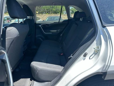 Used 2024 Toyota RAV4 LE FWD image 7