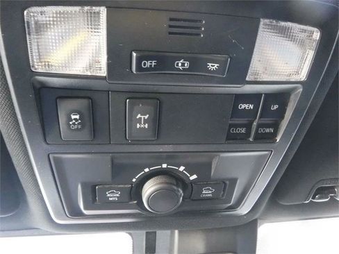 Used 2019 Toyota Tacoma 4x4 Double Cab image 12