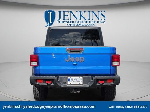 Used 2021 Jeep Gladiator Rubicon AWD/4WD image 5