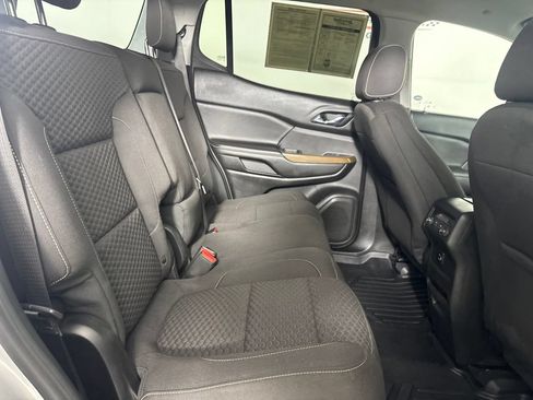 Used 2017 GMC Acadia SLE w/ Driver Alert Package I AWD/4WD image 27