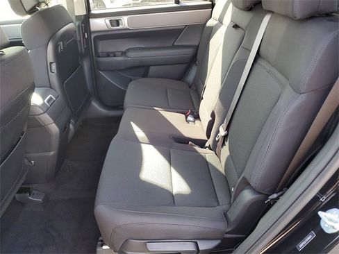 New 2026 Hyundai Santa Fe SE image 13