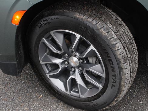 Used 2024 Chevrolet Tahoe LT w/ Luxury Package image 21