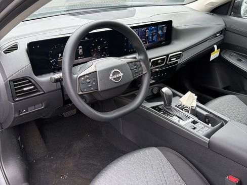 New 2026 Nissan Sentra SV FWD image 18
