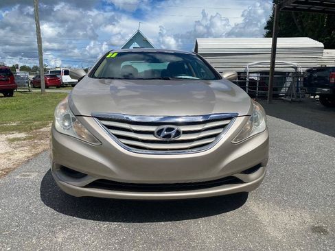 Used 2011 Hyundai Sonata GLS FWD image 4