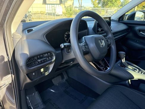 Used 2023 Honda HR-V LX image 20