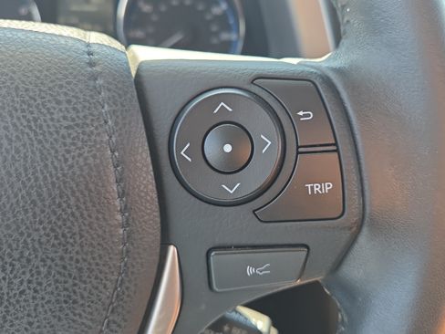 Used 2016 Toyota RAV4 Limited AWD/4WD image 24