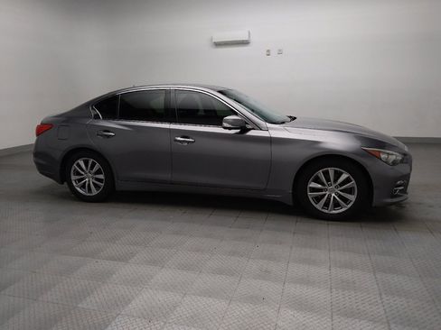 Used 2017 INFINITI Q50 3.0t Premium w/ Driver Assistance Package image 11