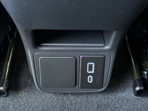 Certified 2025 Buick Encore GX Preferred FWD image 15