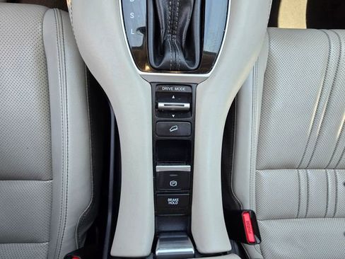 Used 2023 Honda HR-V EX-L image 19