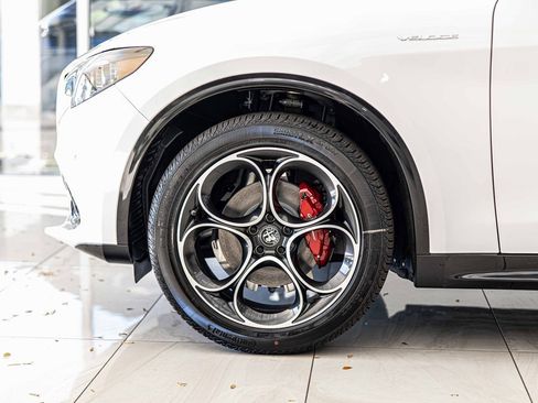 New 2025 Alfa Romeo Stelvio Sprint w/ Veloce Package image 8