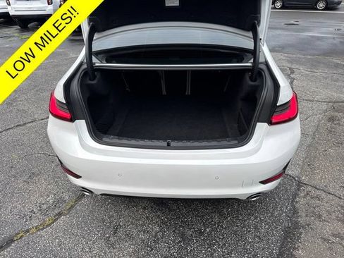 Used 2022 BMW 330i xDrive Sedan w/ Driving Assistance Package AWD/4WD image 23
