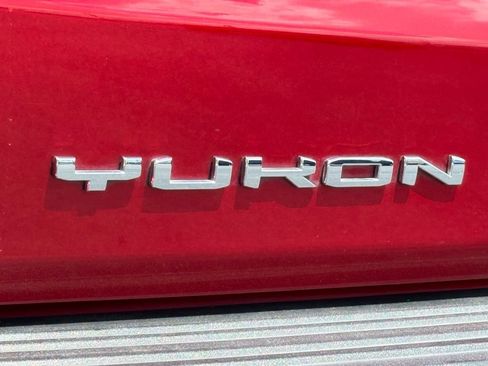 Used 2023 GMC Yukon SLT RWD image 11
