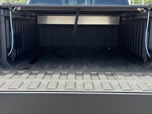 Used 2025 RAM 1500 Limited AWD/4WD image 37