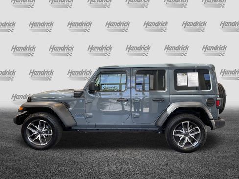 Used 2025 Jeep Wrangler Sport S w/ Convenience Group image 7