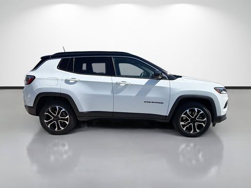 Used 2023 Jeep Compass Limited AWD/4WD image 6