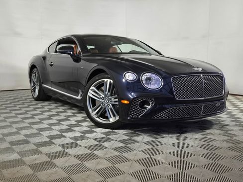 Used 2022 Bentley Continental GT image 5