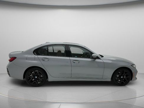 Used 2026 BMW 330i xDrive Sedan AWD/4WD image 4