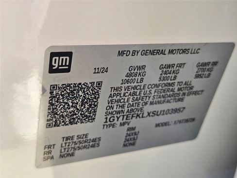 New 2025 Cadillac Escalade IQ Sport 2 AWD/4WD image 32