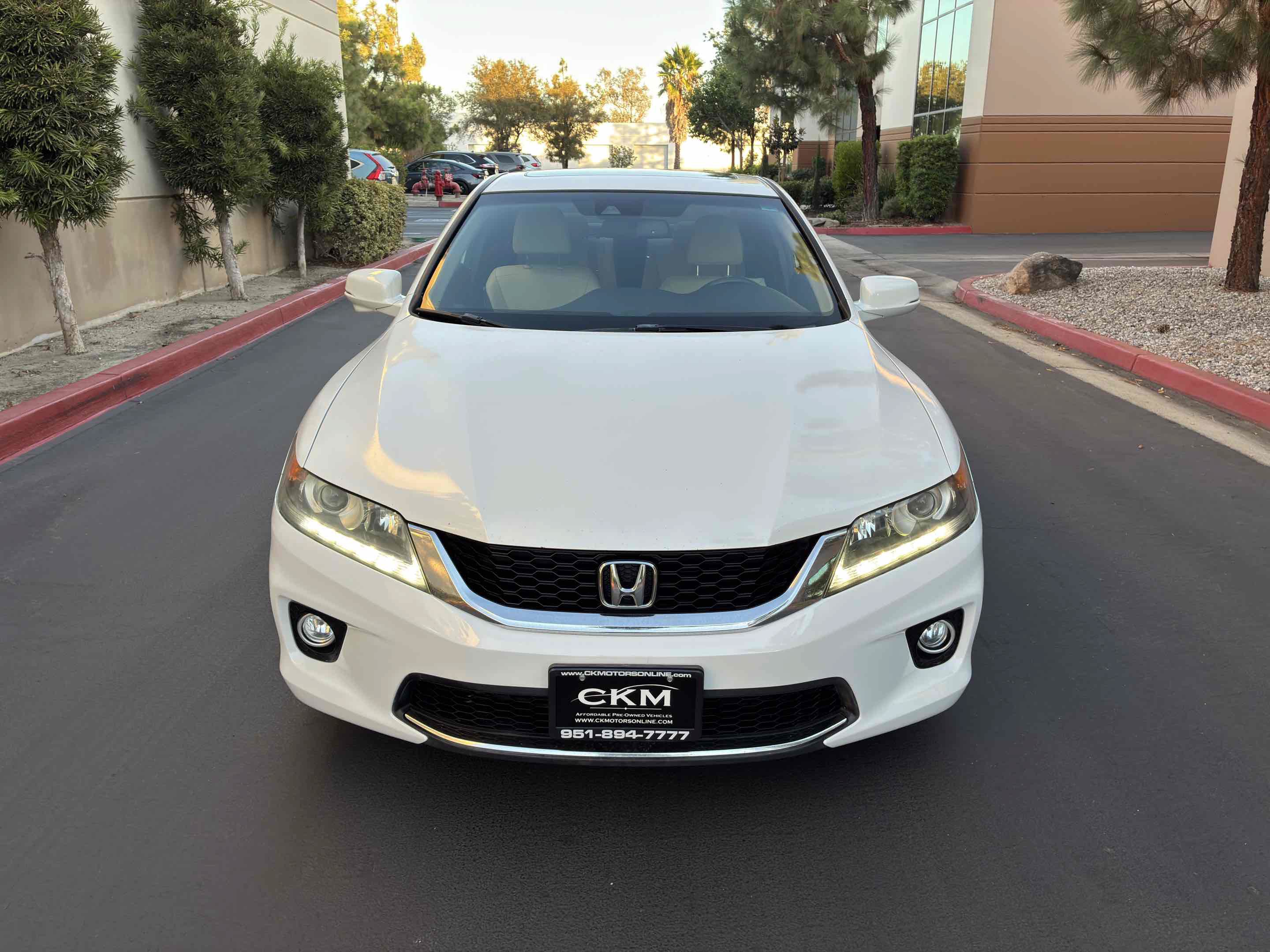 Used 2015 Honda Accord EX-L image 18
