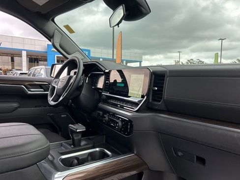 Certified 2026 Chevrolet Silverado 1500 LT Trail Boss w/ Safety Package image 33