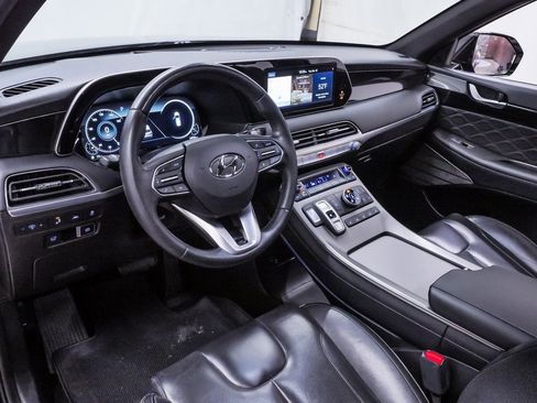 Certified 2021 Hyundai Palisade Calligraphy w/ Cargo Package image 2