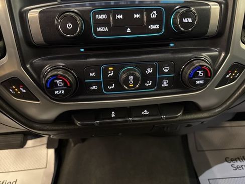 Used 2019 GMC Sierra 1500 SLE w/ SLE Value Package AWD/4WD image 16