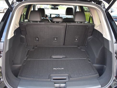 New 2026 Nissan Rogue Platinum image 58