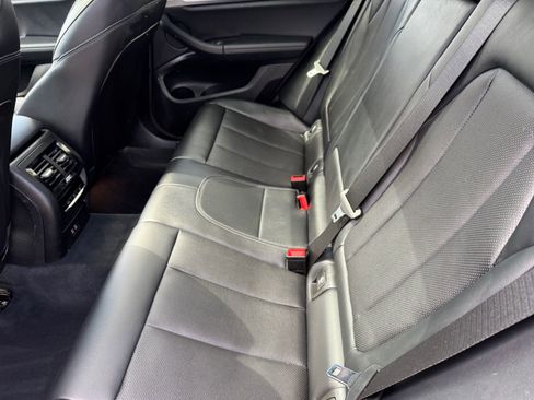 Used 2023 BMW X4 xDrive30i AWD/4WD image 13