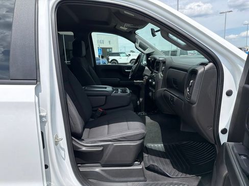 Used 2020 Chevrolet Silverado 1500 Custom Trail Boss w/ Custom Convenience Package AWD/4WD image 21
