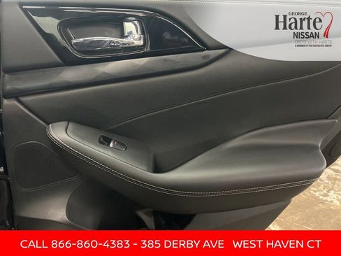 Certified 2023 Nissan Maxima Platinum w/ Sport Mat Group image 35