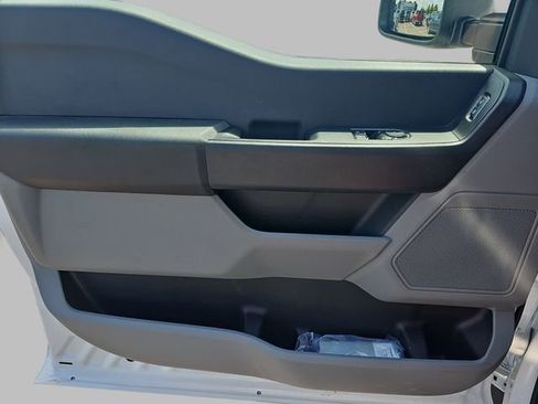 New 2025 Ford F550 XL image 27