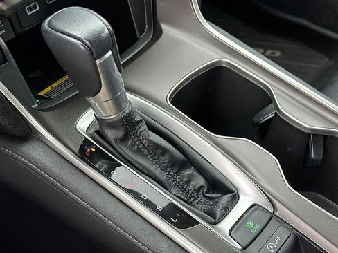 Used 2021 Honda Accord EX-L image 22