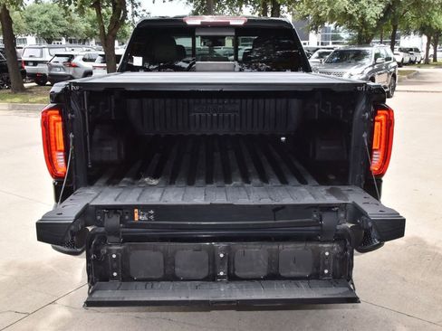 Used 2021 GMC Sierra 1500 SLT AWD/4WD image 38
