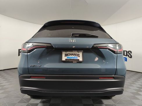 New 2026 Honda HR-V LX image 4