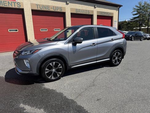 Used 2018 Mitsubishi Eclipse Cross SE image 3