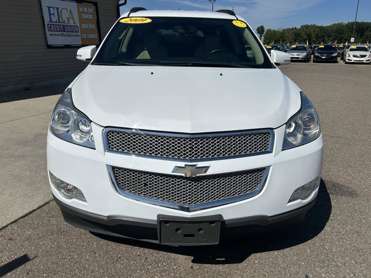 Used 2009 Chevrolet Traverse LTZ FWD image 2