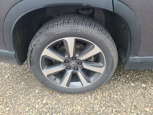 Used 2024 Honda Pilot Elite image 8