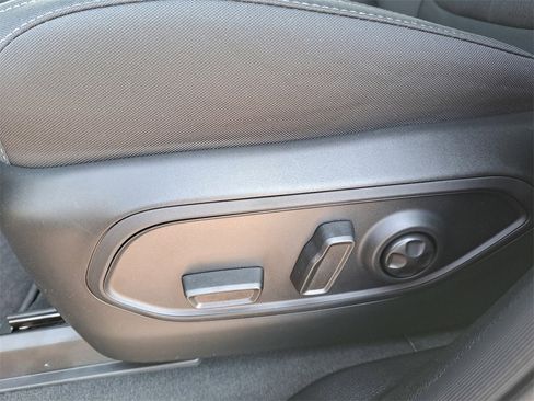 New 2025 Jeep Grand Cherokee L Laredo w/ Luxury Tech Group I image 30