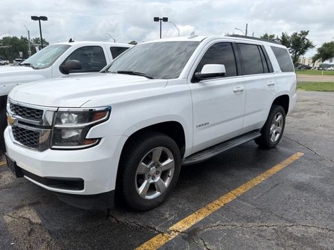 Used 2015 Chevrolet Tahoe LT RWD image 2