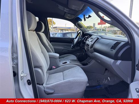Used 2007 Toyota Tacoma PreRunner RWD image 7