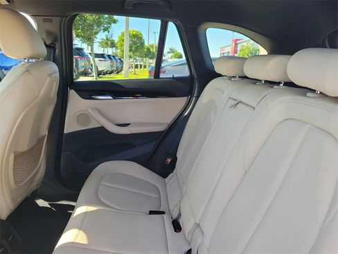 Used 2016 BMW X1 xDrive28i image 16