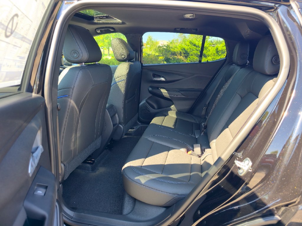 New 2026 Buick Envista Sport Touring w/ Convenience I Package FWD image 23