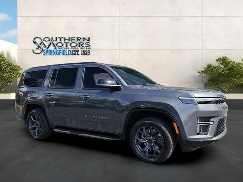 New 2026 Jeep Grand Wagoneer Limited AWD/4WD image 7