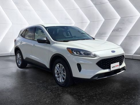 Used 2020 Ford Escape SE AWD/4WD image 1