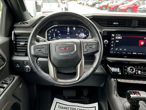 Certified 2022 GMC Sierra 1500 AT4 w/ AT4 Premium Package image 5