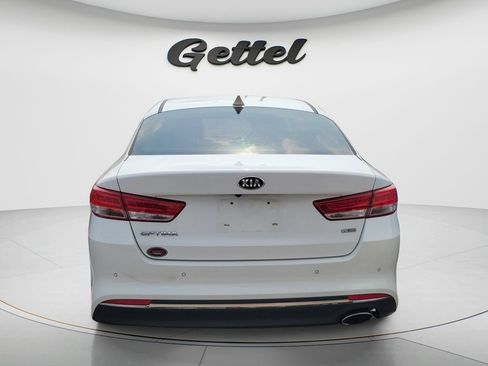 Used 2017 Kia Optima LX FWD image 4