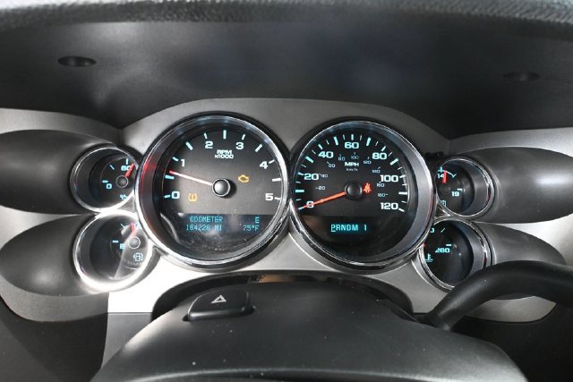 Used 2011 Chevrolet Silverado 2500 LT w/ Interior Plus Package AWD/4WD image 22