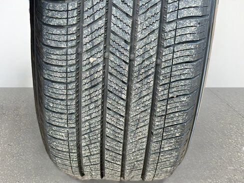 Used 2021 Toyota Highlander Platinum image 46