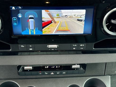 New 2025 Mercedes-Benz Sprinter 2500 image 13